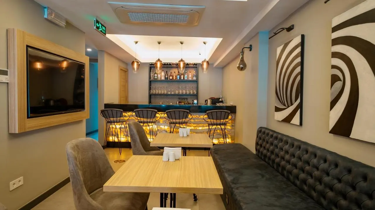 Alesta Midtown Aparthotel Fethiye