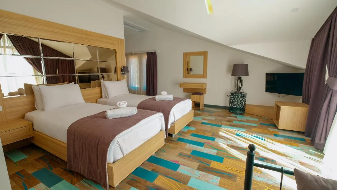 Alesta Midtown Aparthotel Fethiye
