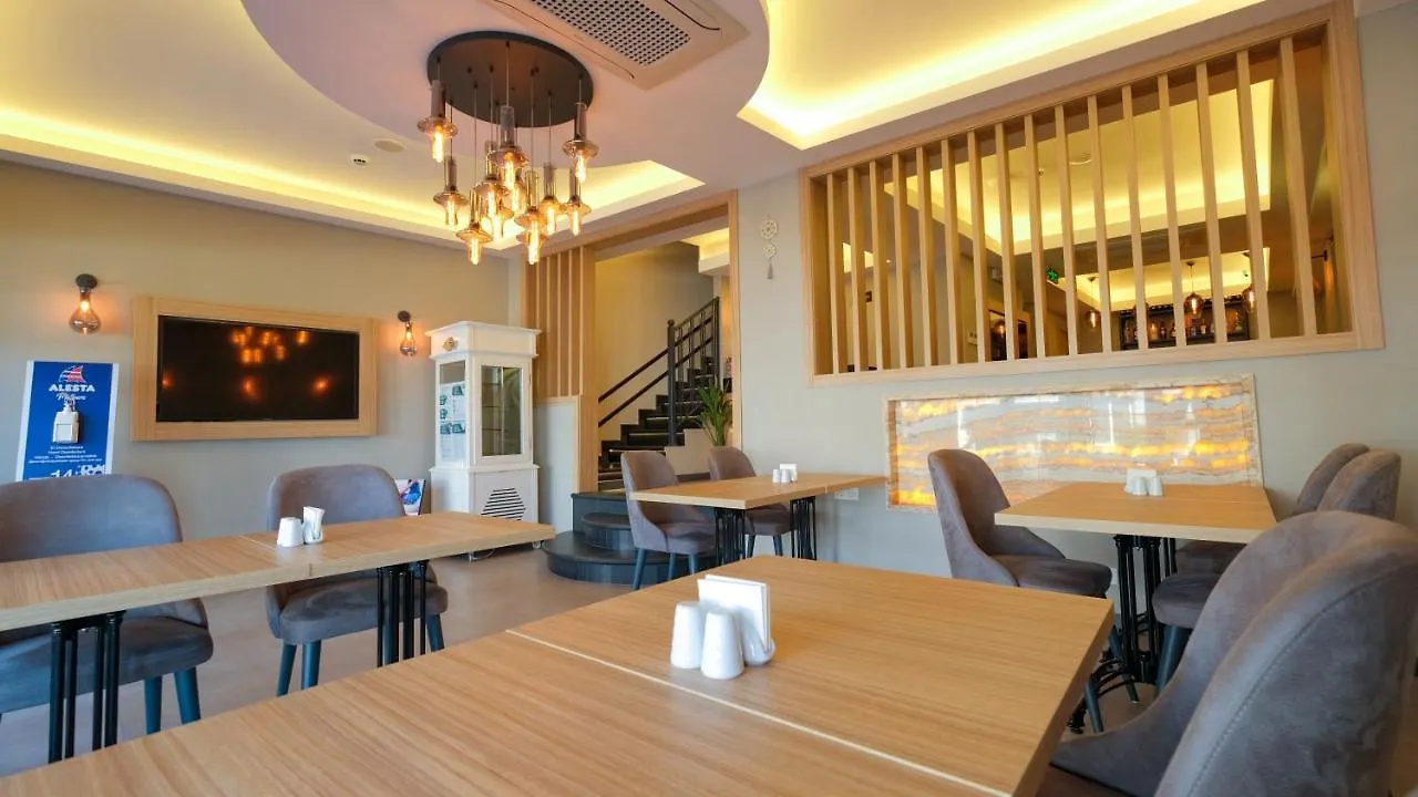 Alesta Midtown Aparthotel Fethiye Turquia