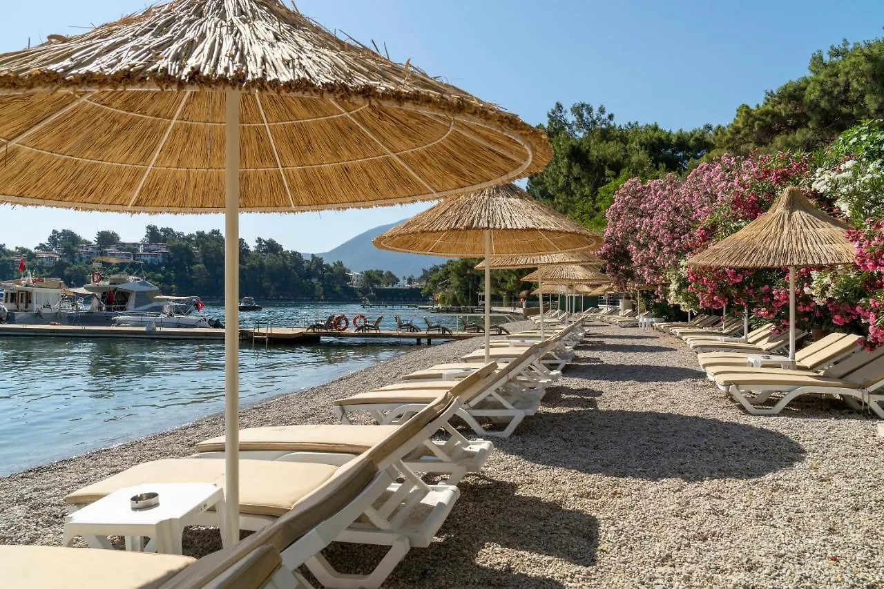 Alesta Midtown Aparthotel Fethiye