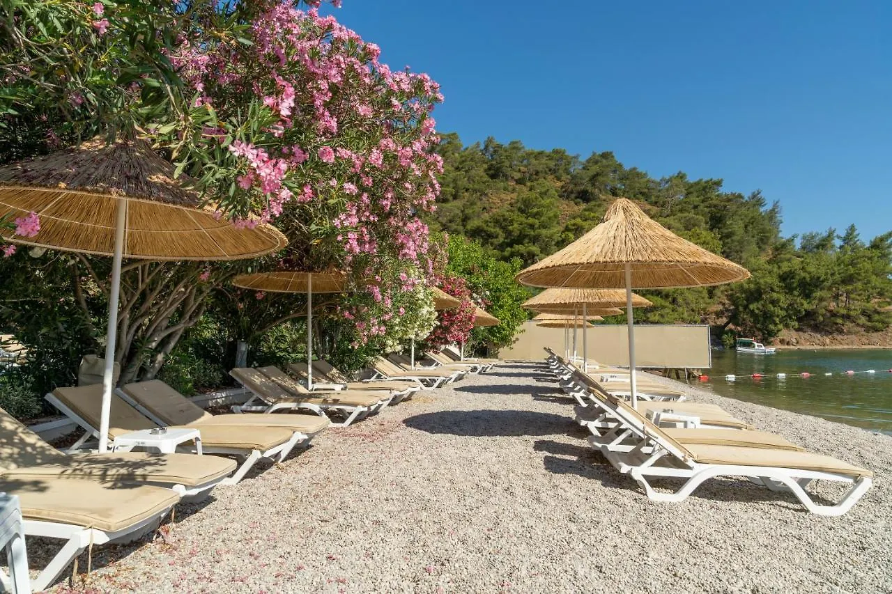 Alesta Midtown Aparthotel Fethiye
