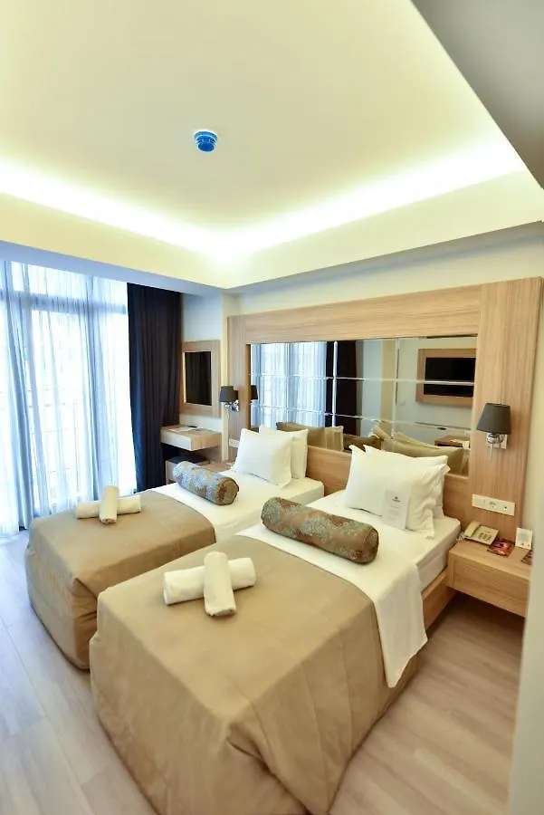 Alesta Midtown Aparthotel Fethiye 2*,