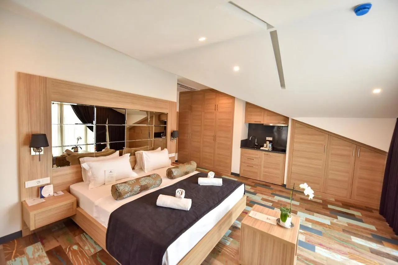 Alesta Midtown Aparthotel Fethiye